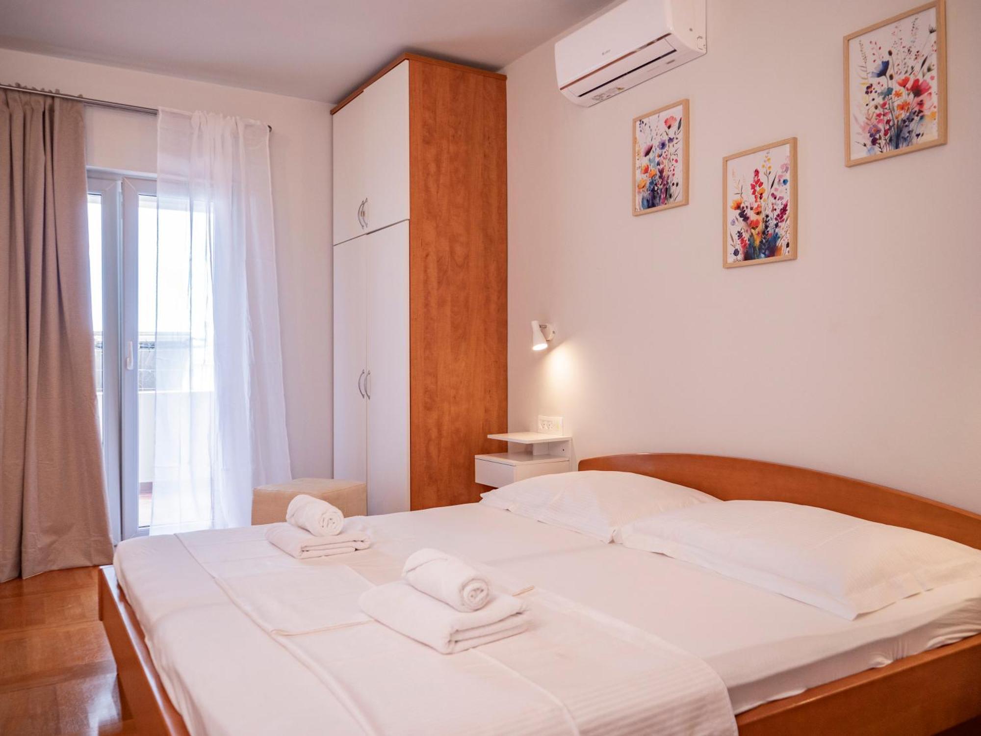 Apartment Jelka- Center Of Hvar Town Exterior foto